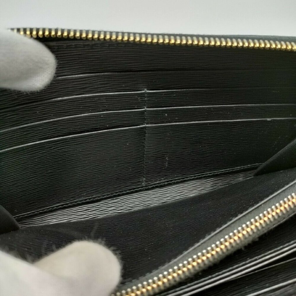 100% Authentic Prada Zippy Black Nylon Wallet - Picture 6 of 10